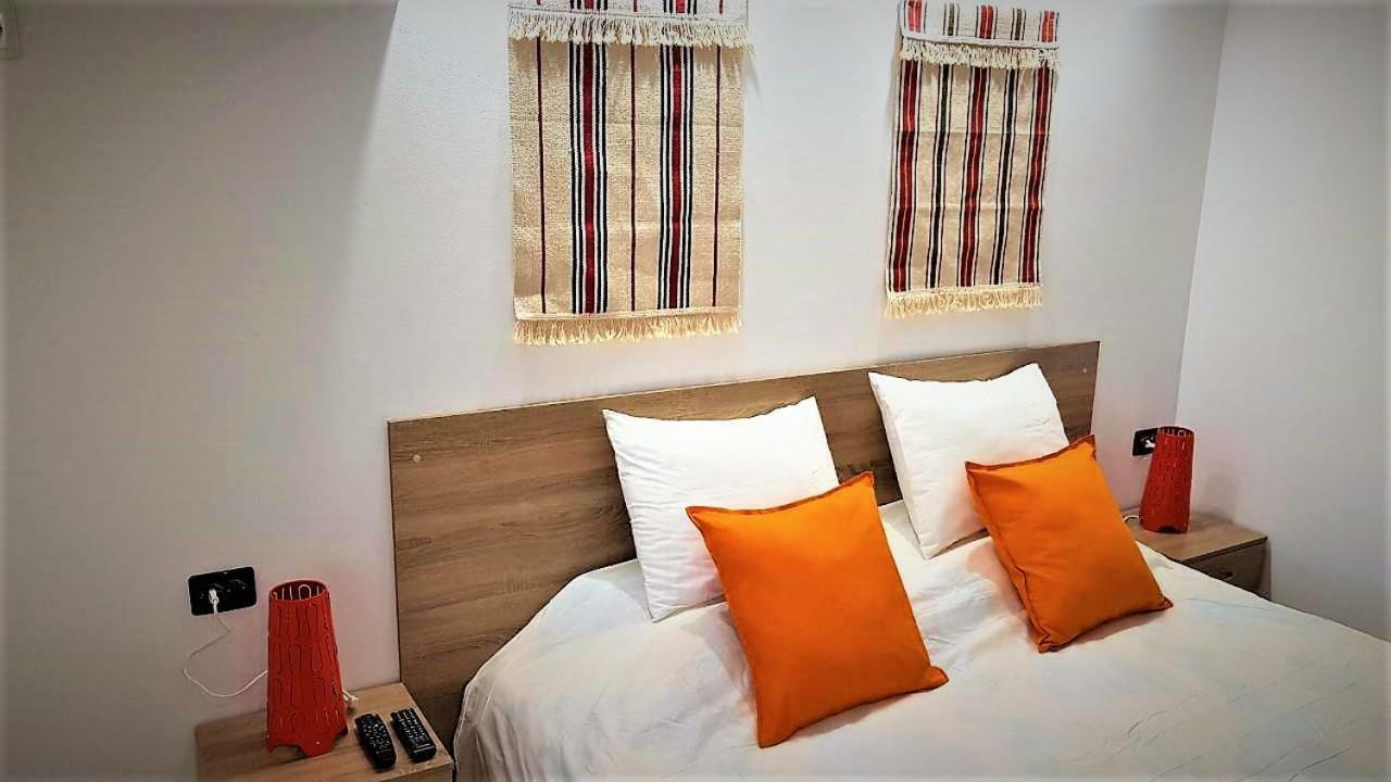 Arts Guest House -Beautiful Villa For 6 Persons 벨리코 터르노보 외부 사진