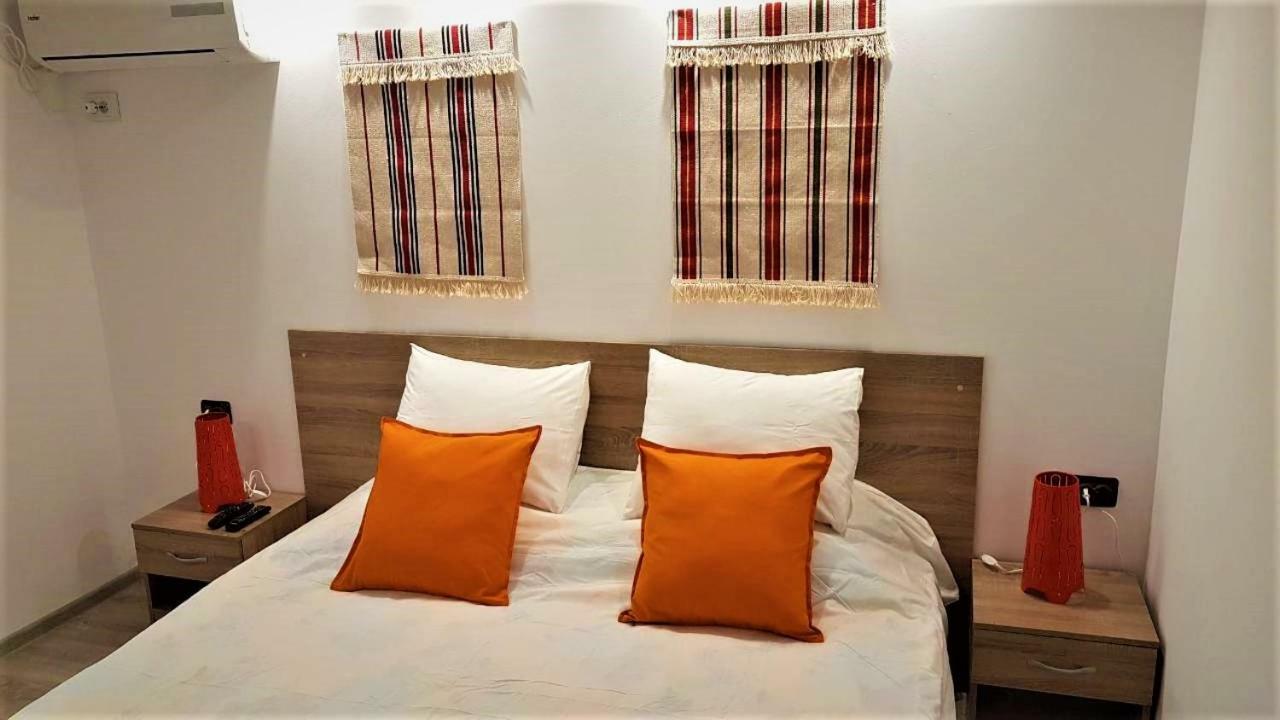 Arts Guest House -Beautiful Villa For 6 Persons 벨리코 터르노보 외부 사진