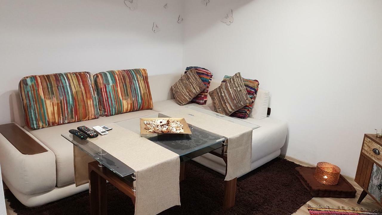 Arts Guest House -Beautiful Villa For 6 Persons 벨리코 터르노보 외부 사진